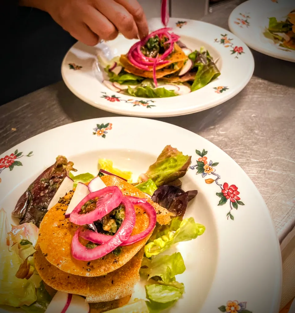 Vaisselle chez Papillonnes