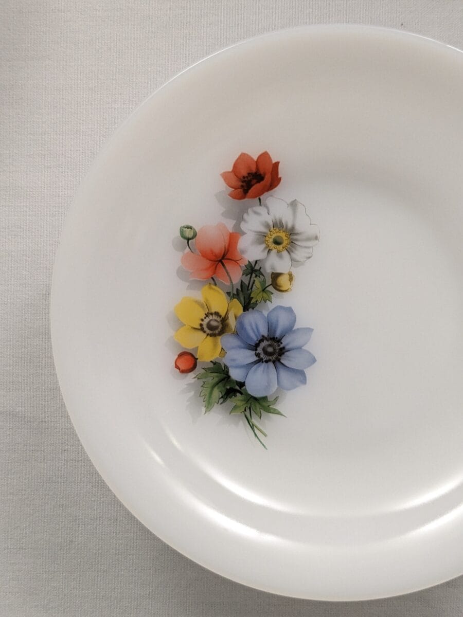 Années 60 Arcopal Assiette creuse Opaline – Image 4