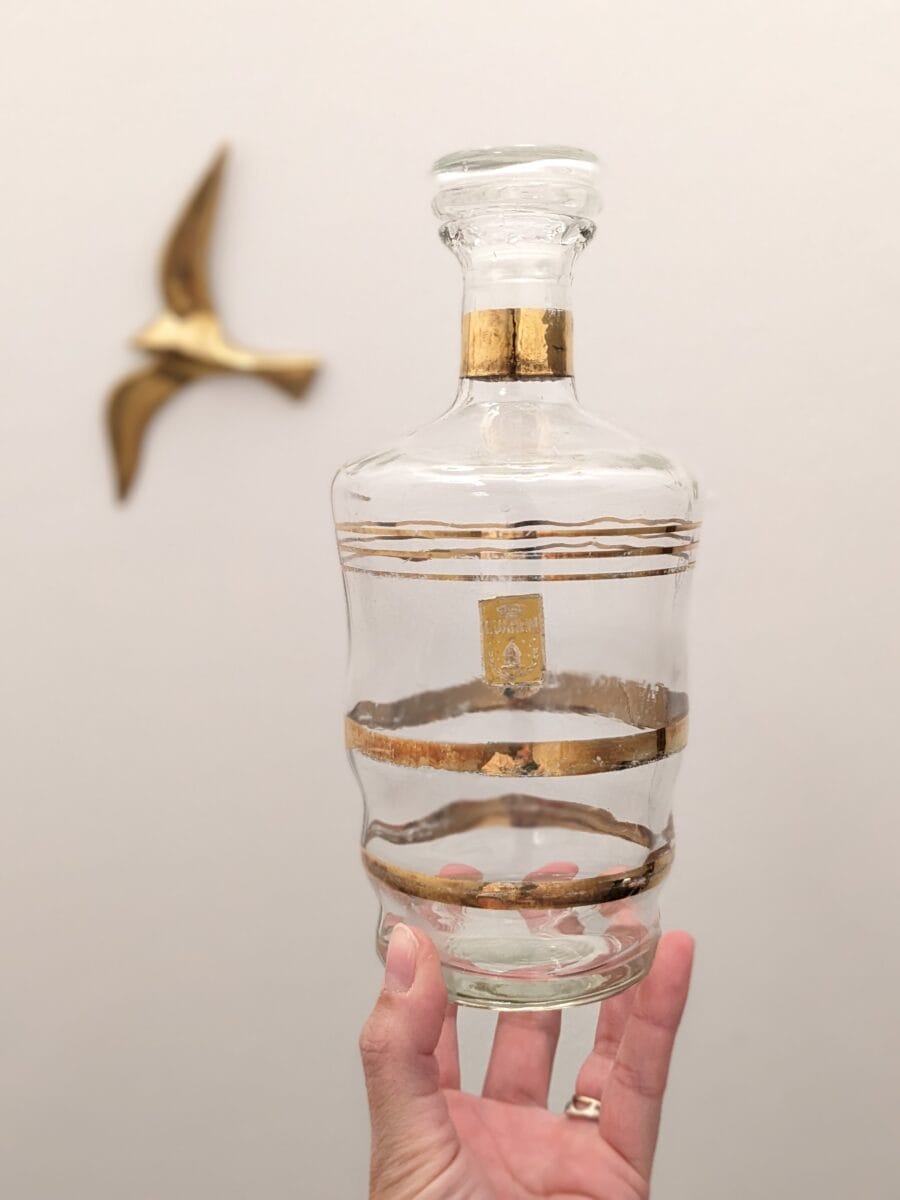 Carafe en verre et dorure vintage – Image 2