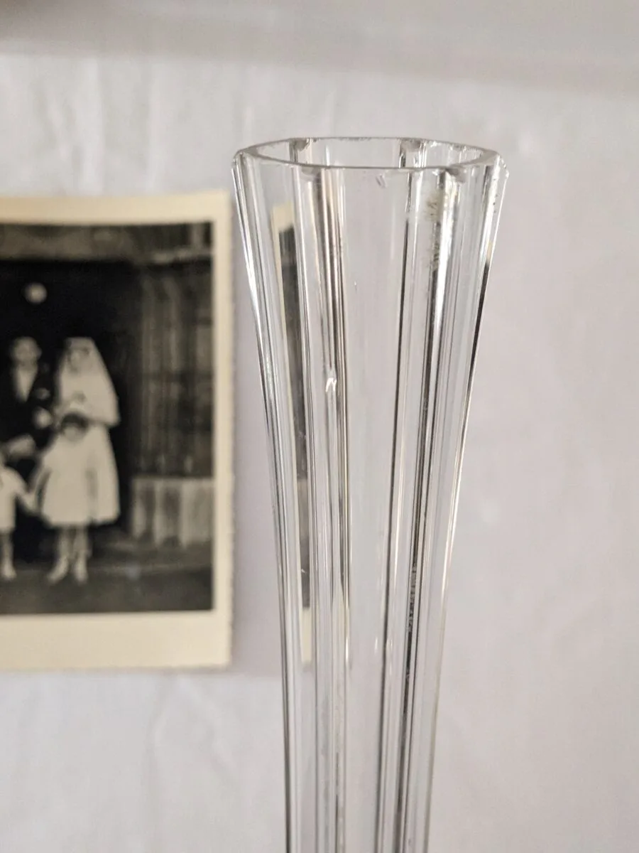 Vase soliflore vintage en verre transparent – Image 6